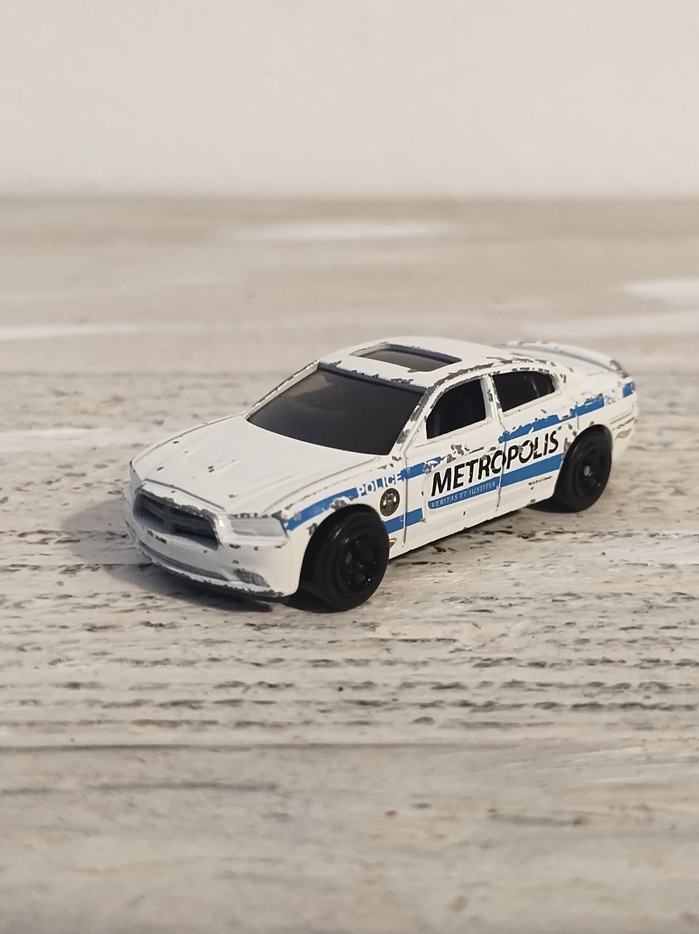 Hot Wheels - 2011 Dodge Charger R/T - Metropolis Police die cast some scratches